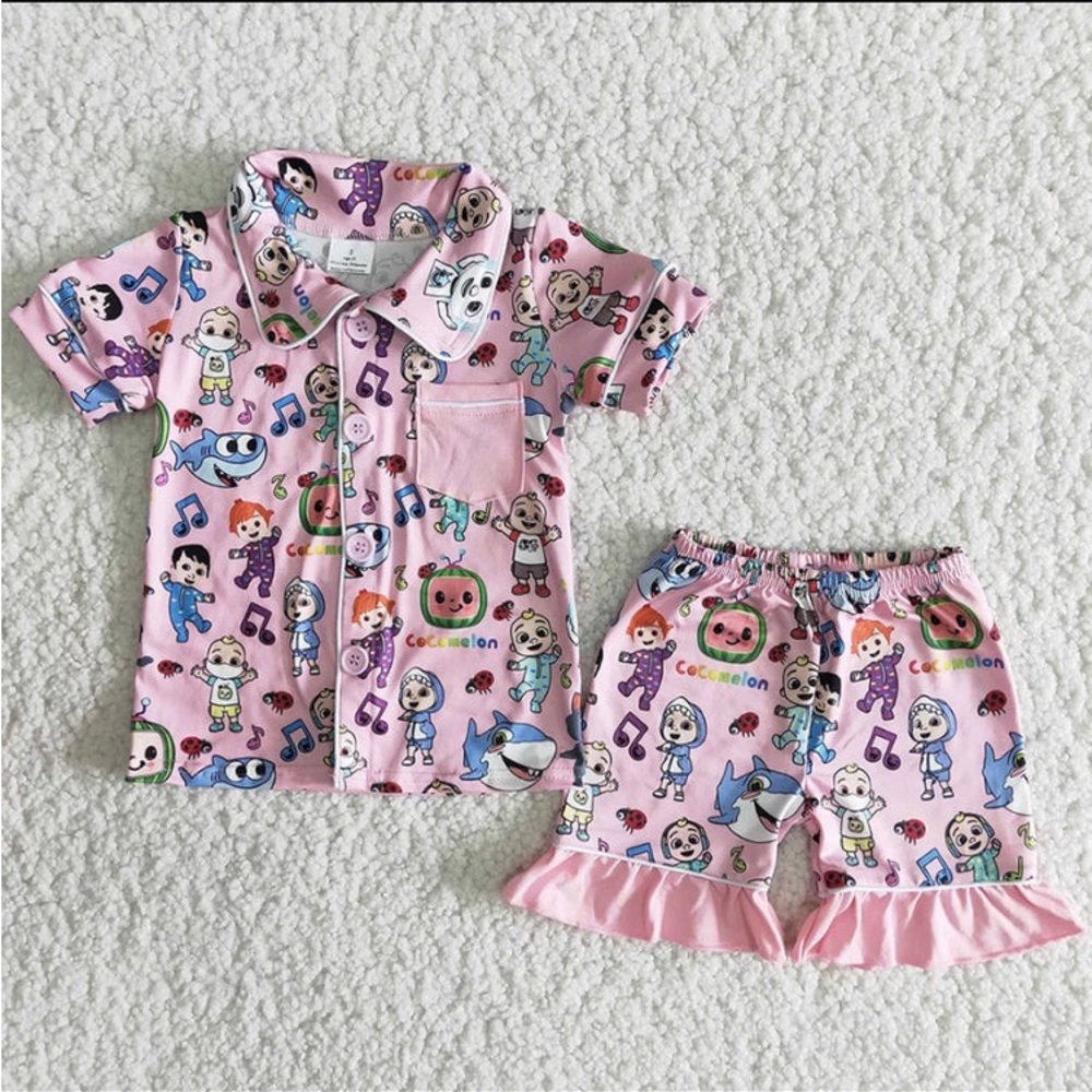 NWT Cocomelon Girls Pajamas Set